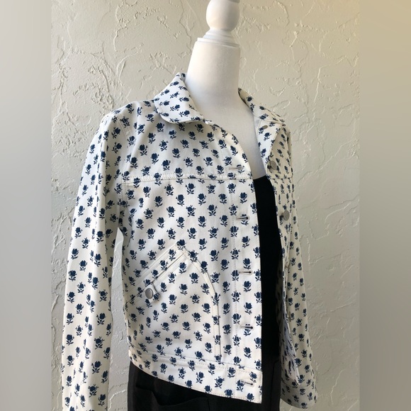 Coach denim jacket❤️ - Picture 2 of 9